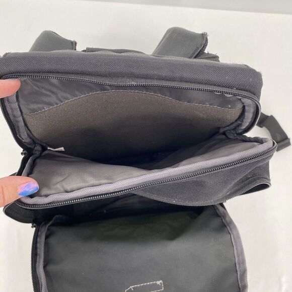 Moleskine Nomad Laptop Backpack Black Large - Picture 6 of 12